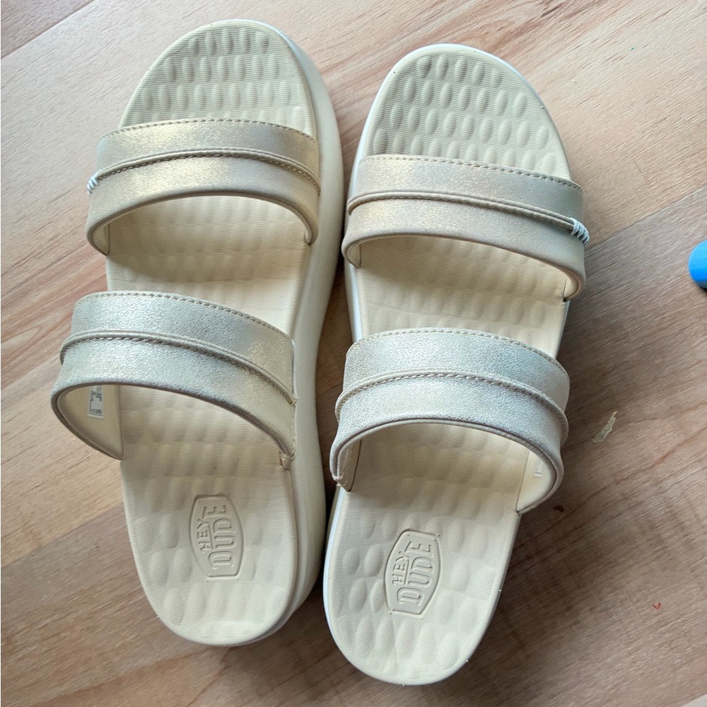 Hey Dude Women's Austin Slide Platform Sandals — Metallic Gold and White - Picture 3 of 6